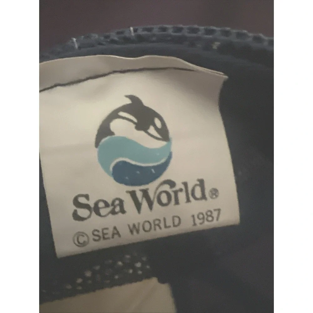Vintage 1987 Sea World Snapback Trucker Hat Cap Foam Orca Shamu Blue‎ EUC